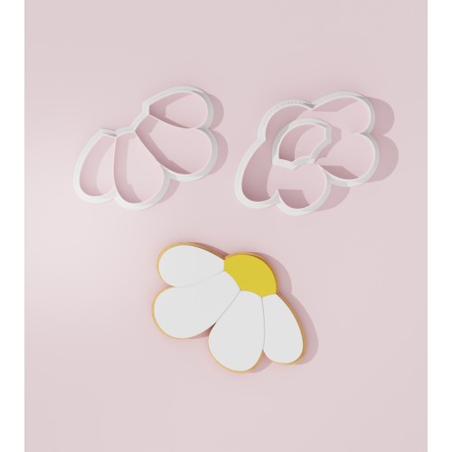 Daisy Cookie Cutter 107