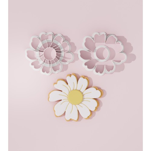 Daisy Cookie Cutter 109