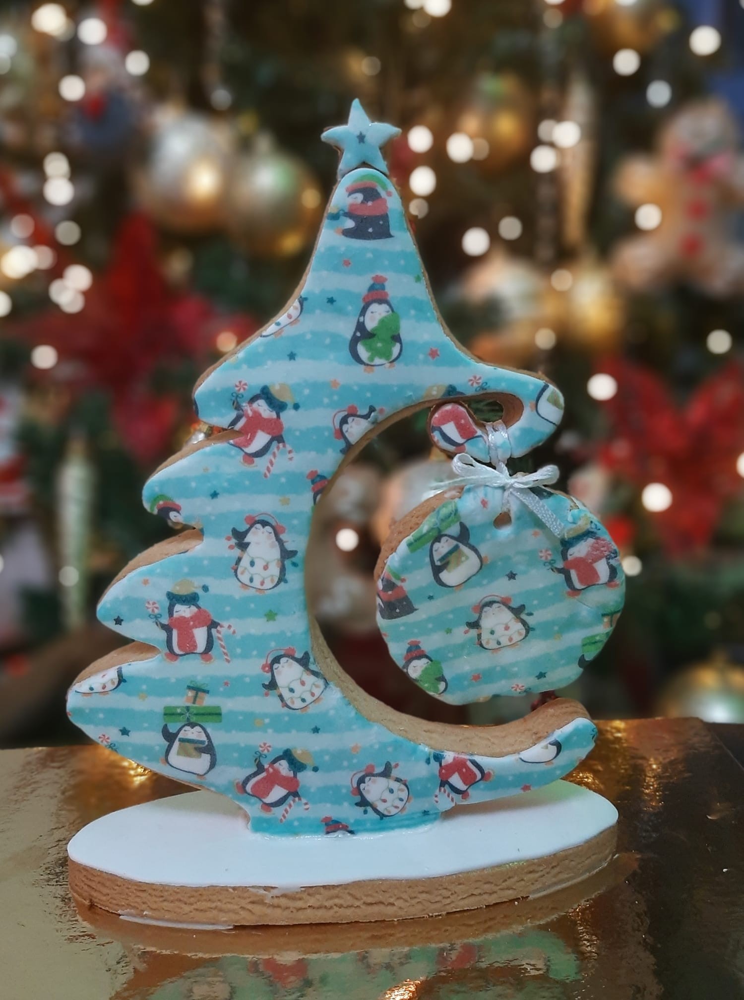 Truck with christmas tree cookie cutter